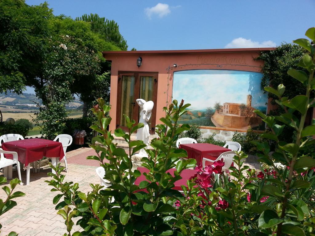 Azienda Agrituristica Piccolo Ranch San Pietro  Dış mekan fotoğraf
